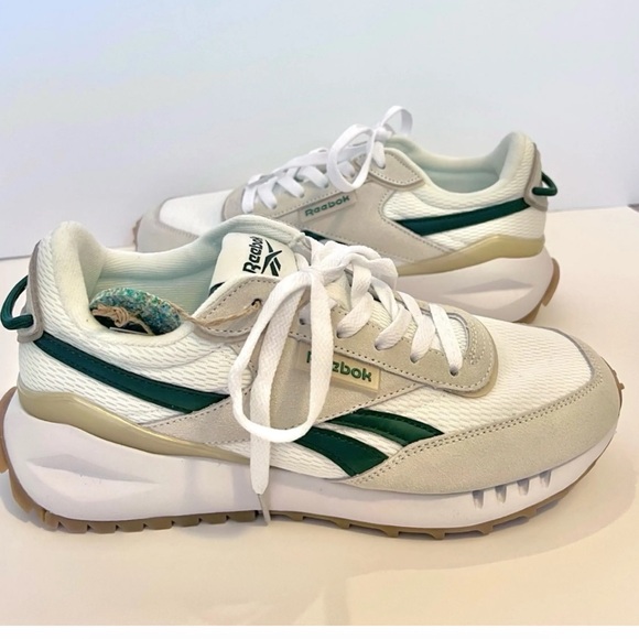 Reebok Classics Cl Legacy Az Women's Shoes - Picture 1 of 3